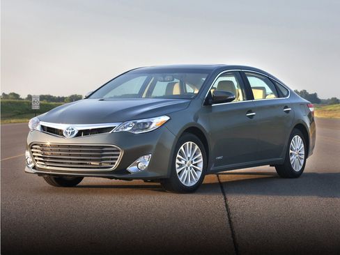 Used 2014 Toyota Avalon Limited FWD image 1