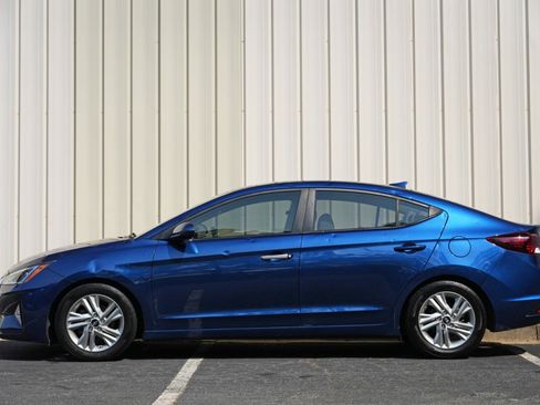 Used 2020 Hyundai Elantra SEL FWD image 8