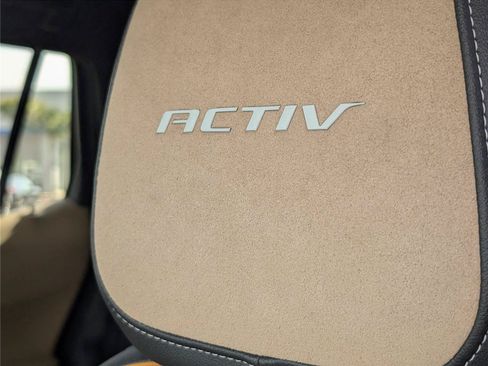 New 2026 Chevrolet Equinox ACTIV w/ LPO, Floor Liner Package FWD image 15