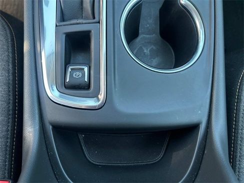 Used 2023 Chevrolet Equinox LT w/ LPO, Floor Liner Package image 20