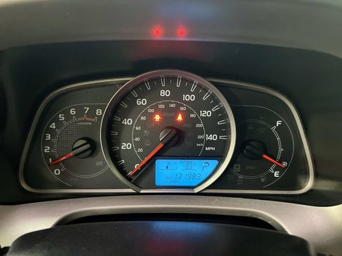 Used 2015 Toyota RAV4 XLE AWD/4WD image 12