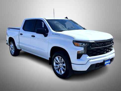 Certified 2024 Chevrolet Silverado 1500 Custom AWD/4WD image 3