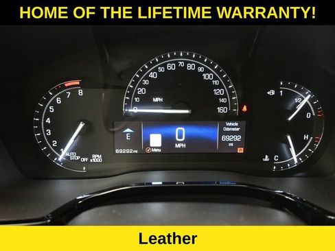 Used 2018 Cadillac XT5 Premium Luxury FWD image 17