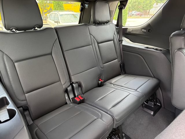 New 2026 GMC Yukon Denali w/ Denali Reserve Package AWD/4WD image 23