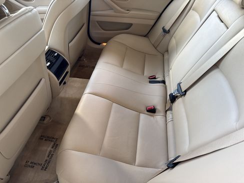 Used 2013 BMW 528i Sedan RWD image 29