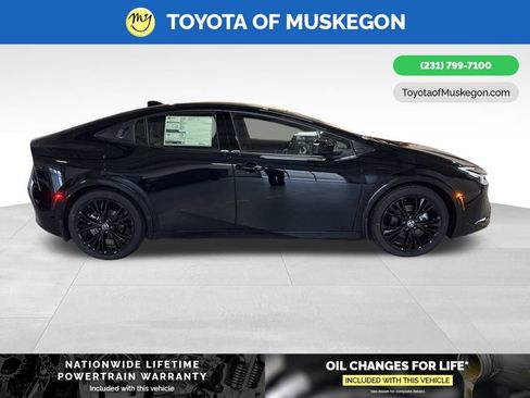 New 2026 Toyota Prius AWD image 8