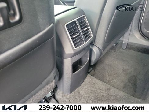 Certified 2024 Kia Sportage EX FWD image 16