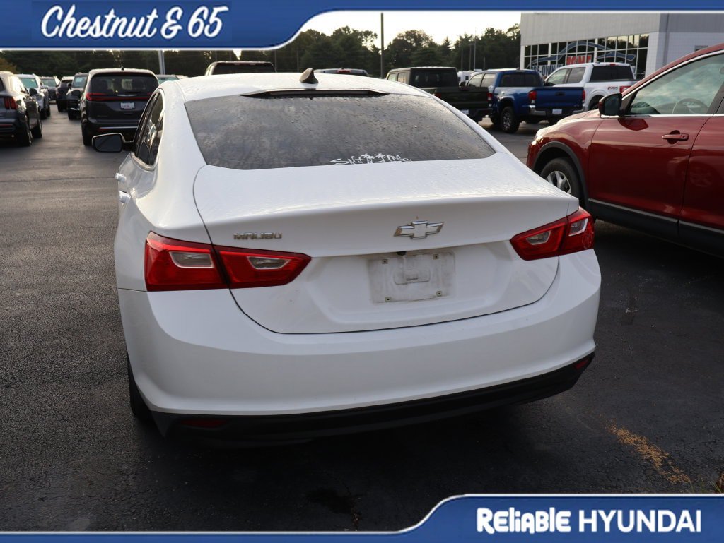 Used 2020 Chevrolet Malibu LS FWD image 17
