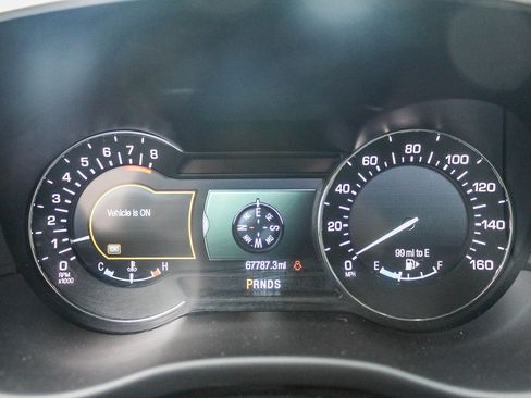 Used 2017 Lincoln MKC Reserve image 25