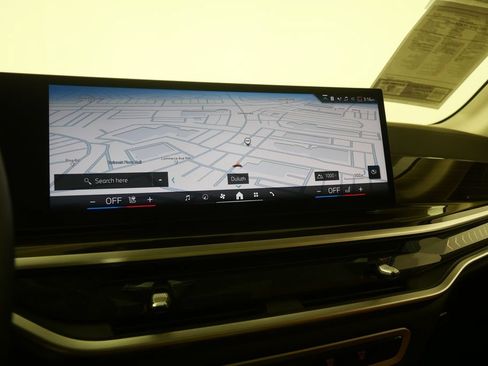 Used 2026 BMW X7 xDrive40i AWD/4WD image 24