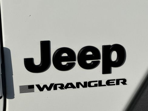 Used 2024 Jeep Wrangler Sport image 25