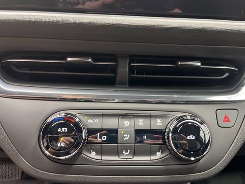 New 2026 Buick Envista Sport Touring w/ Convenience I Package FWD image 15