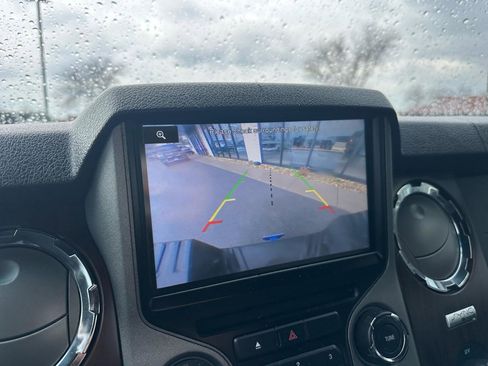 Used 2013 Ford F350 Lariat w/ Chrome Pkg image 13