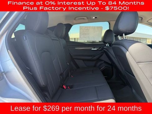 New 2025 VinFast VF 8 Eco image 12