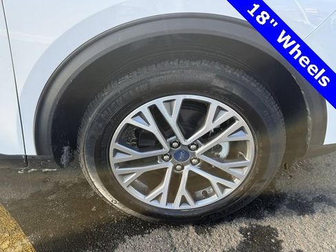 Certified 2022 Ford Escape SEL image 23