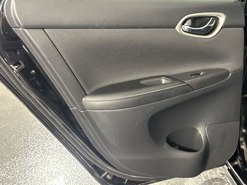 Used 2019 Nissan Sentra SV image 33