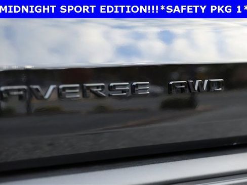 Used 2026 Chevrolet Traverse LT w/ Midnight/Sport Edition image 11