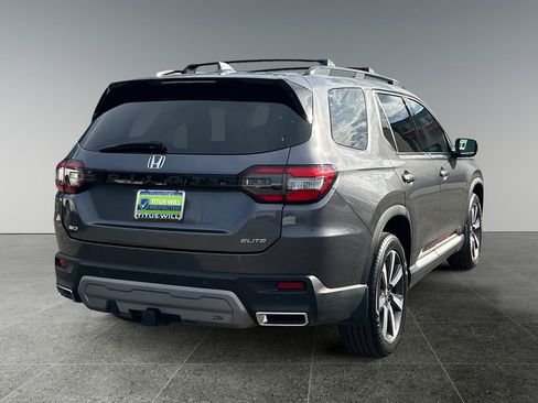 Used 2023 Honda Pilot Elite image 10