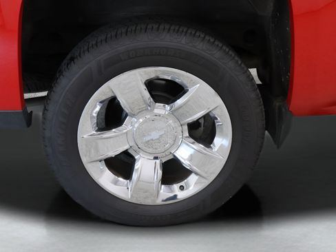 Used 2015 Chevrolet Silverado 1500 LTZ w/ LTZ Plus Package AWD/4WD image 35