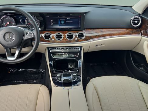 Used 2018 Mercedes-Benz E 300 image 13