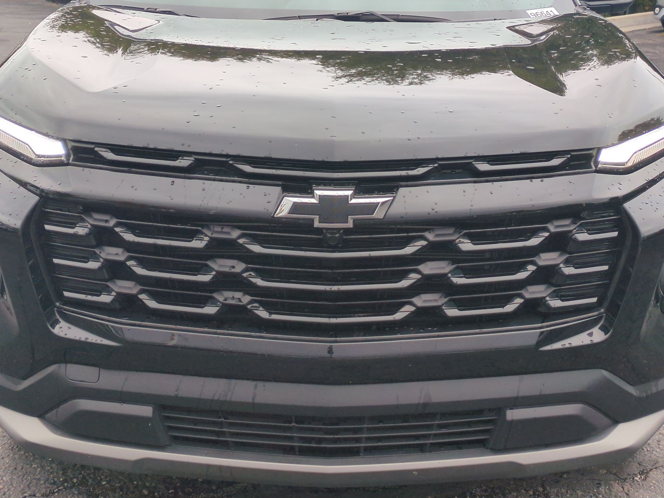 Used 2025 Chevrolet Equinox LT w/ Convenience Package II AWD/4WD image 10