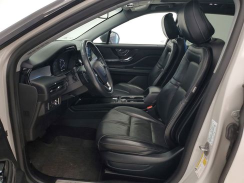 Used 2020 Lincoln Corsair AWD w/ Premium Package image 9