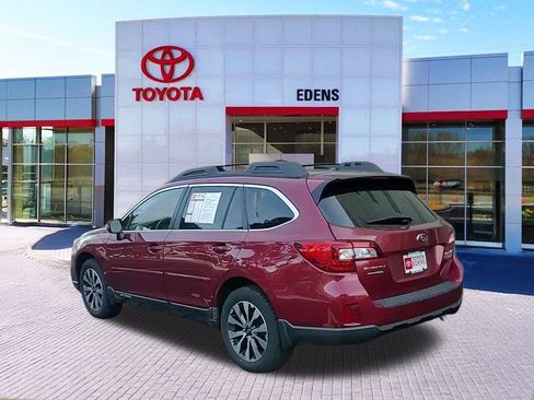 Used 2015 Subaru Outback 3.6R Limited image 8