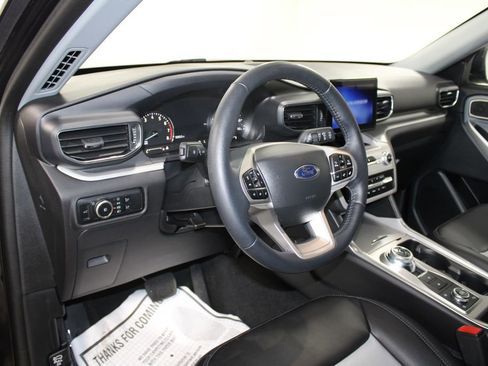 Used 2023 Ford Explorer XLT w/ Equipment Group 202A image 24