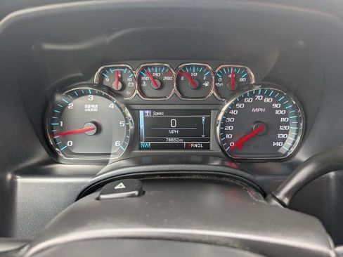 Used 2019 Chevrolet Silverado 1500 LT image 15