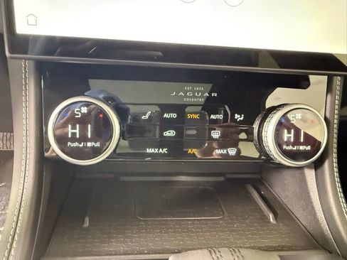 Used 2025 Jaguar F-PACE R-Dynamic S image 21