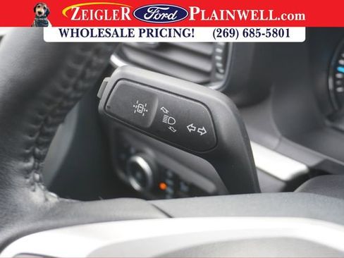 Used 2024 Ford Explorer XLT w/ Equipment Group 202A image 23