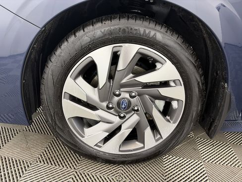 Used 2025 Subaru Legacy Limited image 13