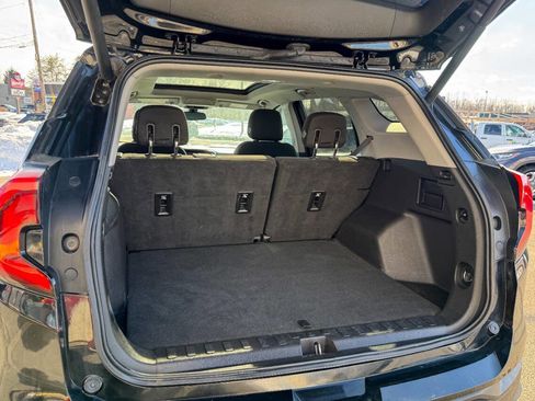 Used 2019 GMC Terrain SLE w/ Driver Convenience Package image 17