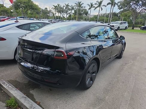 Used 2023 Tesla Model 3 Standard Range RWD image 5