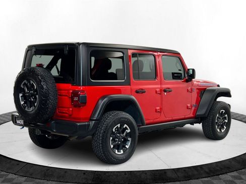 Used 2024 Jeep Wrangler Unlimited Rubicon 4xe image 5