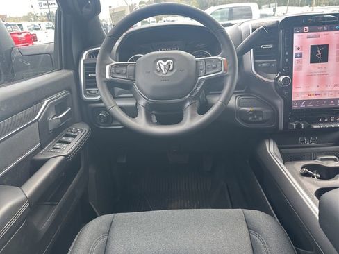 New 2026 RAM 2500 Big Horn AWD/4WD image 14