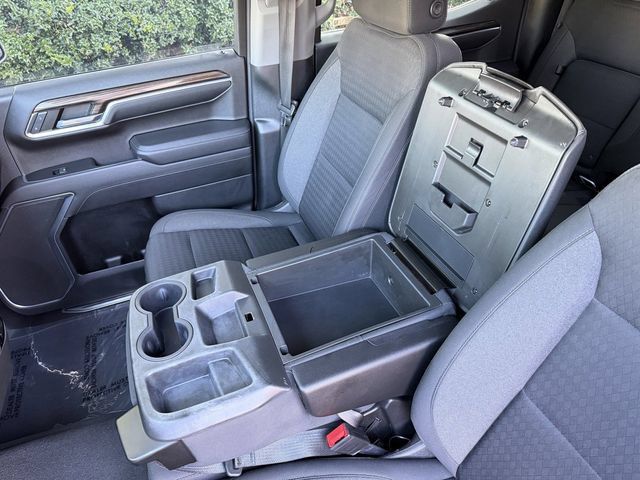 Used 2023 Chevrolet Silverado 1500 LT AWD/4WD image 25