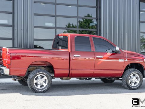 Used 2008 Dodge Ram 2500 Truck SLT w/ Trailer Tow Group AWD/4WD image 10