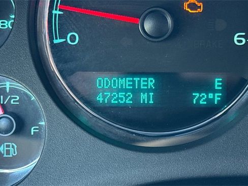 Used 2013 GMC Sierra 2500 SLT w/ SLT Convenience Package image 41