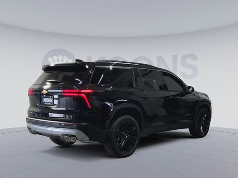 New 2026 Chevrolet Traverse LT w/ LPO, Floor Liner Package image 11