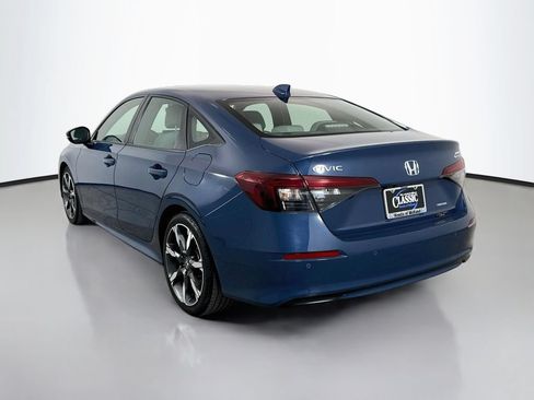Used 2025 Honda Civic Sport Touring image 5
