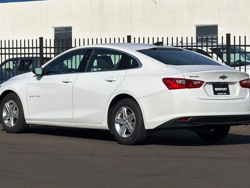 Used 2021 Chevrolet Malibu LS image 5