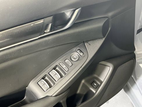 Used 2022 Honda Accord Sport Special Edition image 17