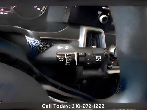 Used 2022 Kia Sorento LX image 23