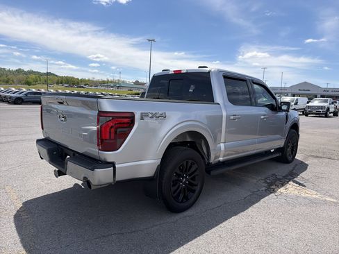 Used 2025 Ford F150 Lariat w/ Equipment Group 502A High AWD/4WD image 4