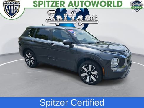 Used 2025 Mitsubishi Outlander SE AWD/4WD image 2
