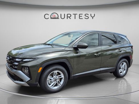 New 2026 Hyundai Tucson SE FWD image 1