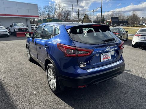 Used 2020 Nissan Rogue Sport S image 7