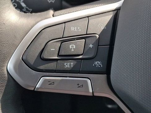 Used 2022 Volkswagen Jetta SE image 21