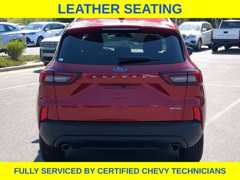 Used 2025 Ford Escape ST-Line AWD/4WD image 6